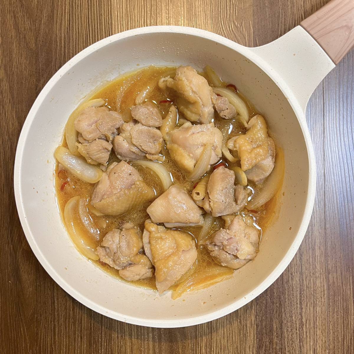 ヤマキ公式の「漬け込むだけ！鶏もも肉のねぎ塩レモン焼き」のレシピ