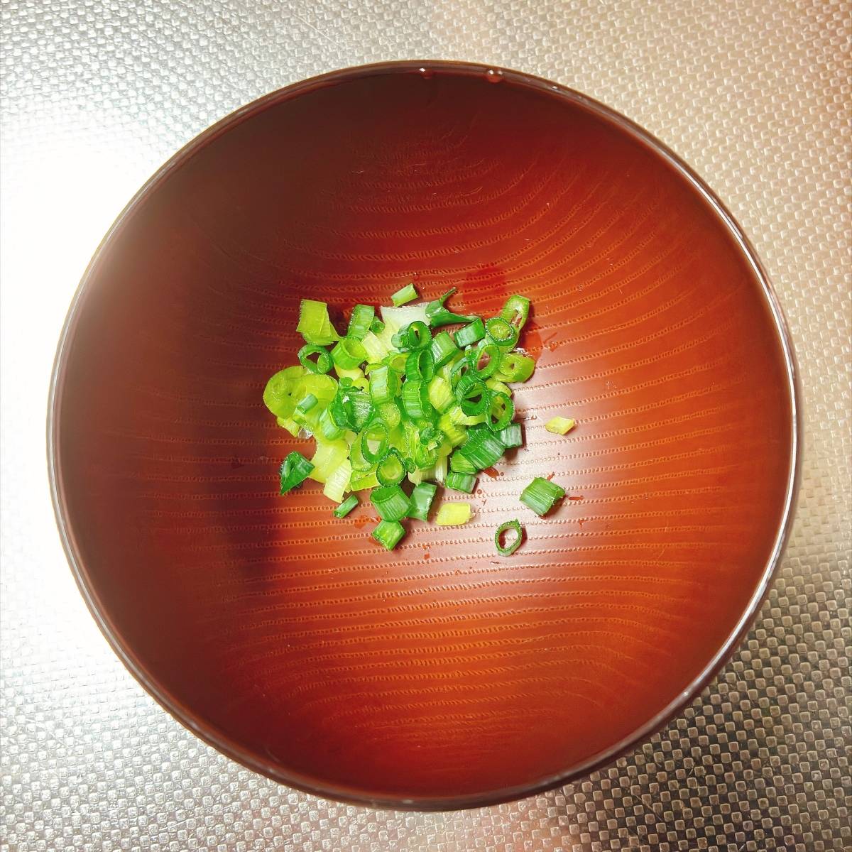 いちまさ公式の「カニかまの味噌汁」のレシピ