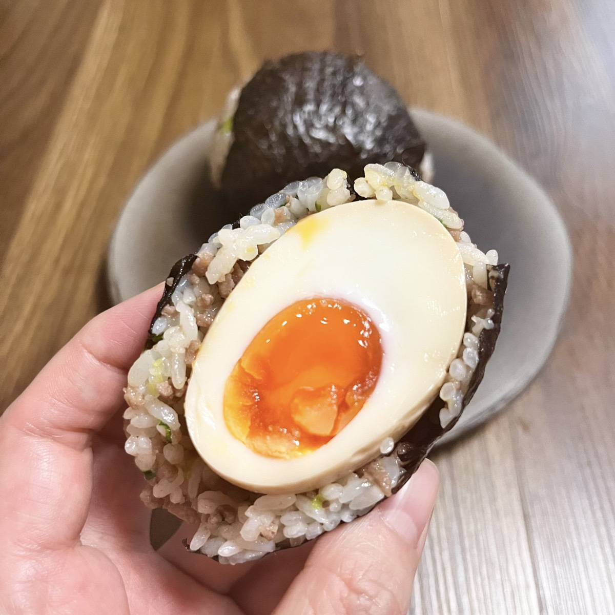 ヤマキ公式の「味付けたまごおにぎり」のレシピ