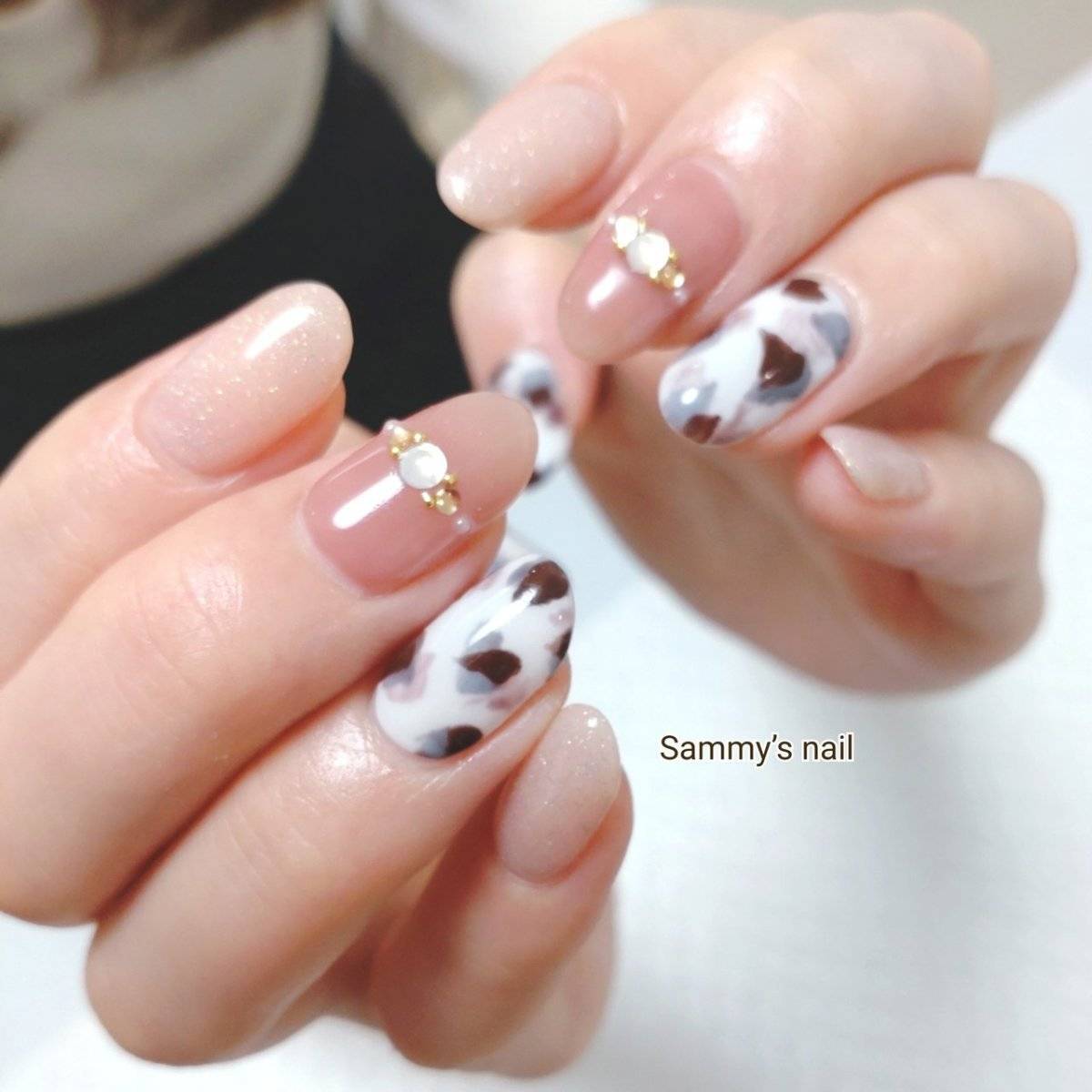 ヌーディーピンクネイル