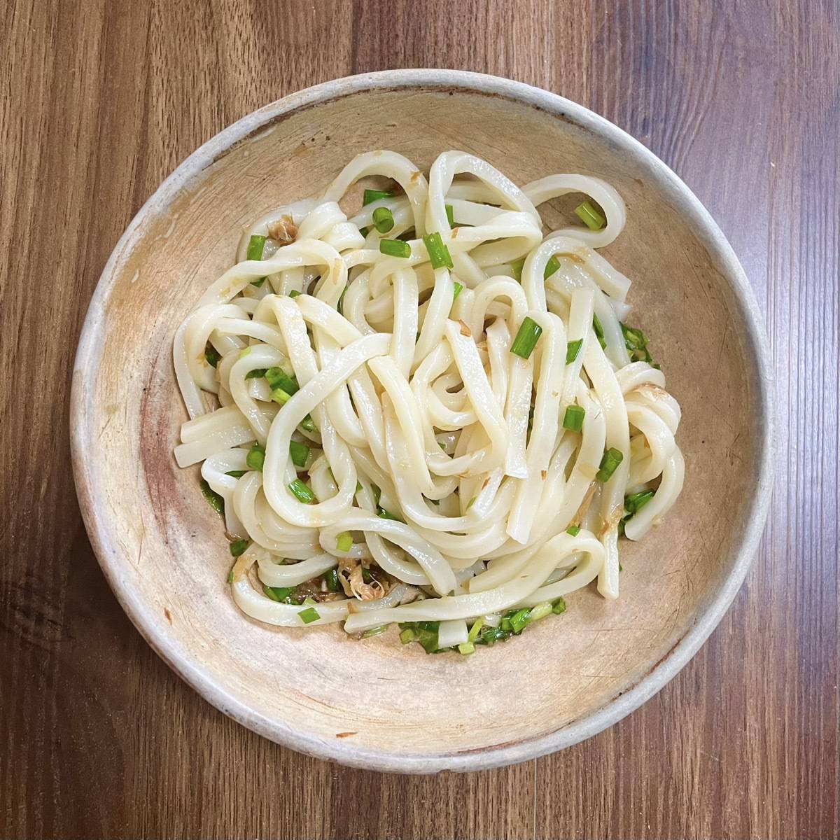 テーブルマーク公式の「釜玉風わさびバターうどん」のレシピ