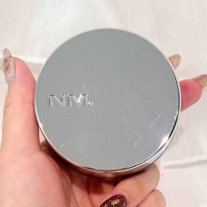  NAMING. (ネーミング)レイヤードフィットクッション 