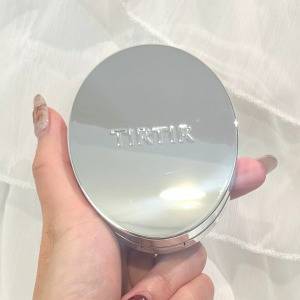 美容液みたいな使用感……。美肌見えだけじゃない「有能ファンデ」