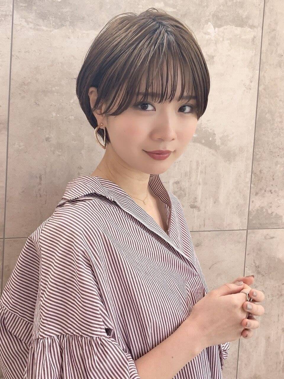 上品くびれショート