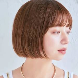  Aラインシルエットボブ 