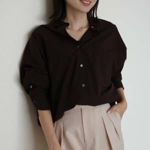 結局、シンプルが使える！今買うべきトップス5選〜2026年秋〜