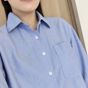 シャツが苦手な人にも◎丈短めで合わせやすい【UNIQLO】オックスフォードシャツ