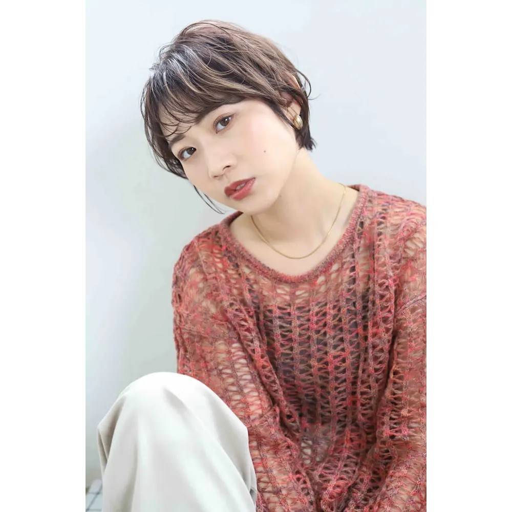 ルーズな大人ウェーブショート