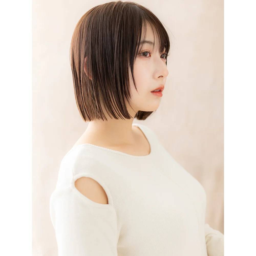 フェイスレイヤー×ぱっつんボブ
