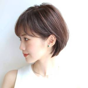  コンパクトなきれいめボブ 