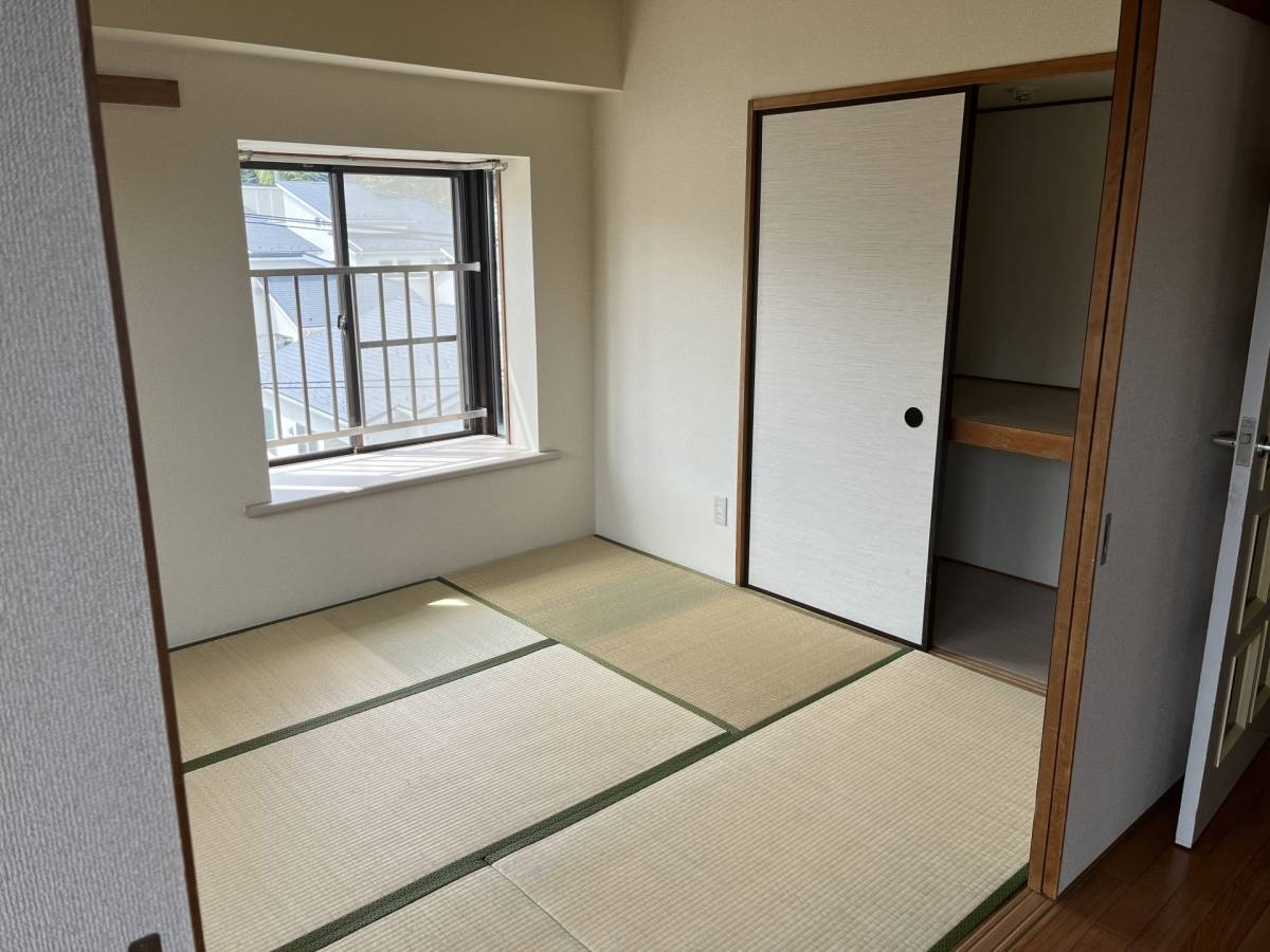 実家の使われてない部屋