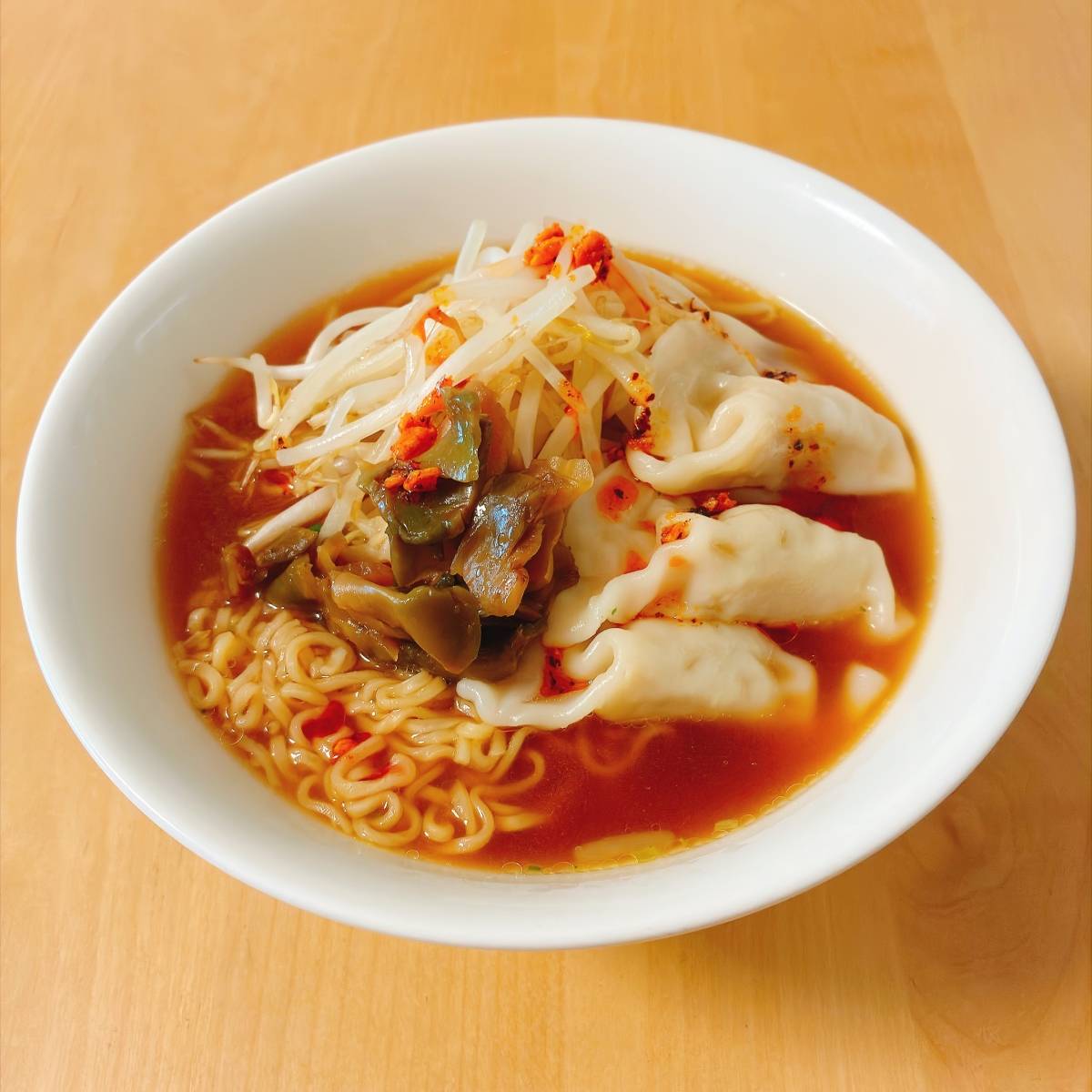 サッポロ一番公式の「【ヨコハマ一番】シュウマイしょうゆラーメン」のレシピ