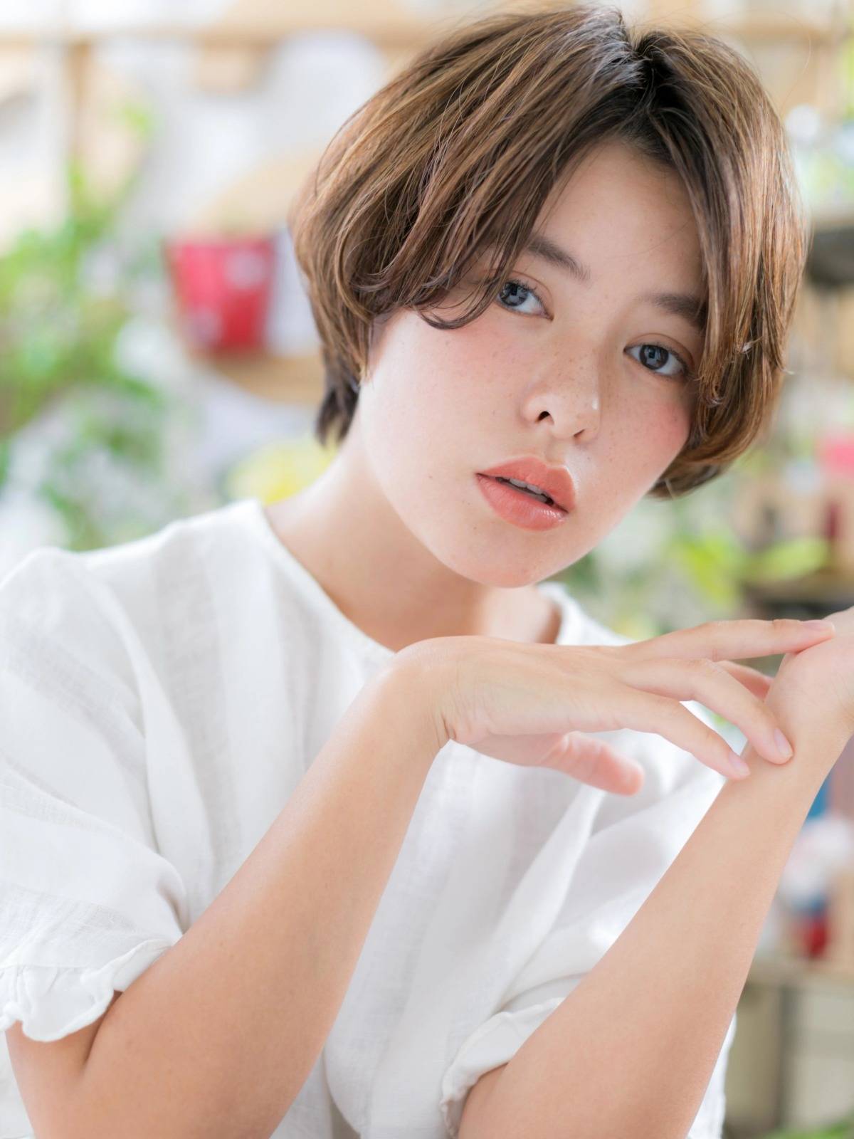 抜け感くせ毛風ショート