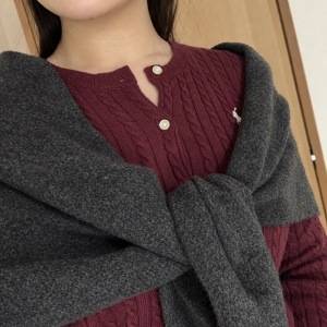 SNSで話題♡いつものコーデを格上げする【UNIQLO】のスフレヤーンスカーフ