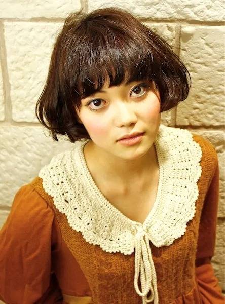 レトロな雰囲気のボブ