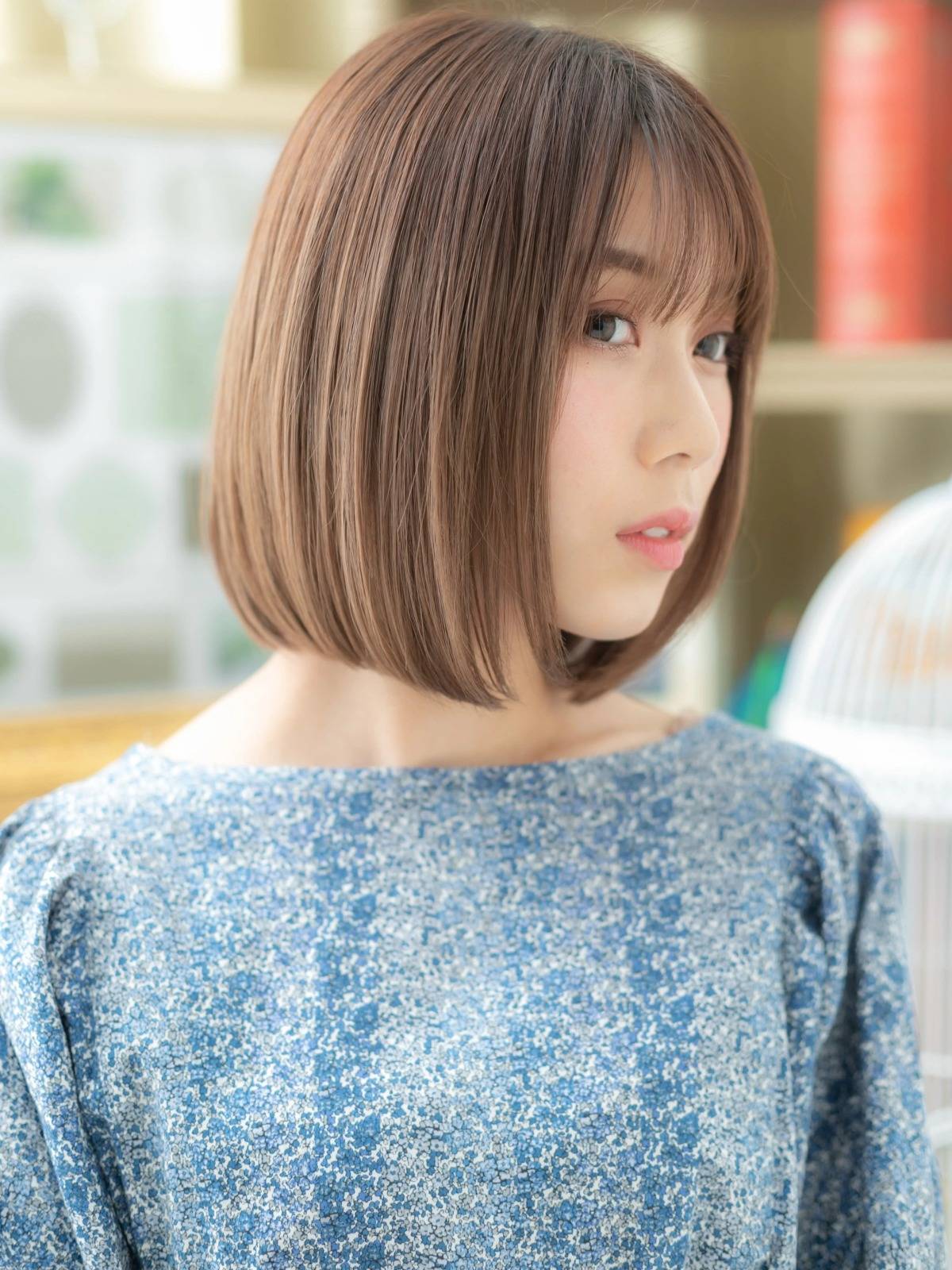 シンプル前下がりボブ