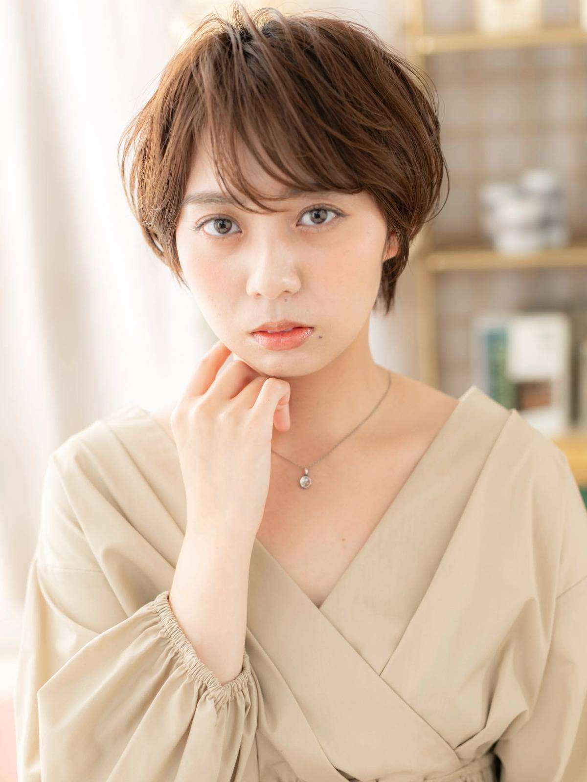 立体感レイヤーショート
