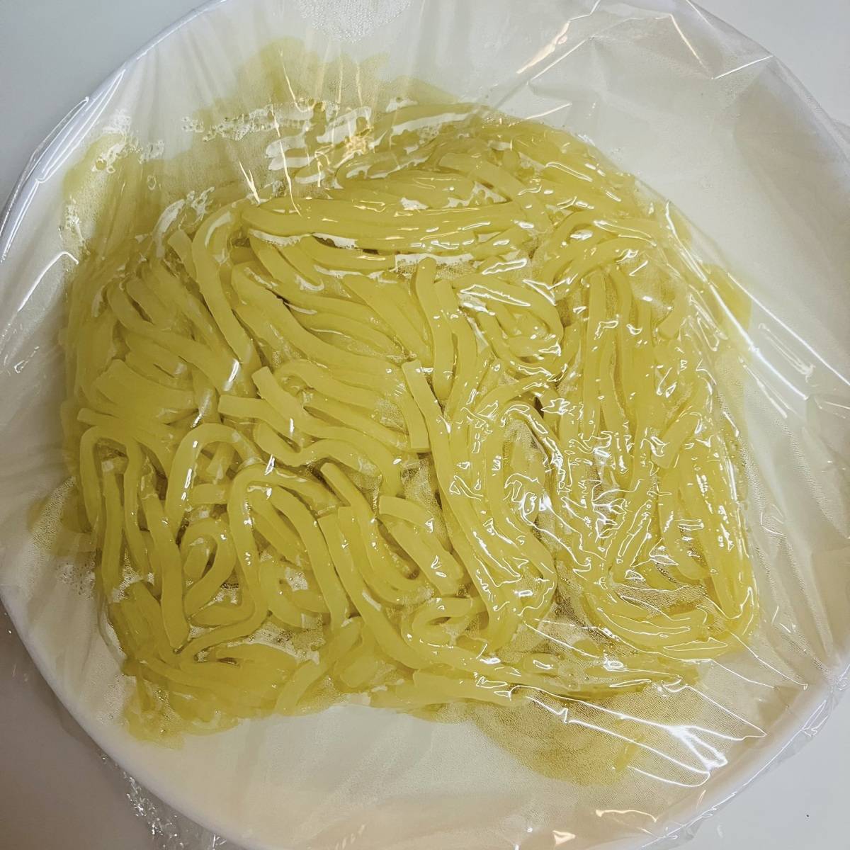 JAグループ公式の「ニラと玉葱、豚肉のソース焼きそば」のレシピ