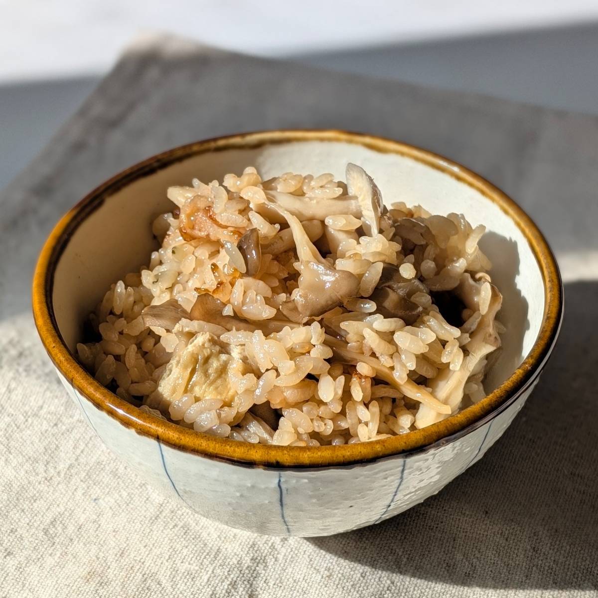永谷園公式の「きのこの炊き込みご飯」のレシピ