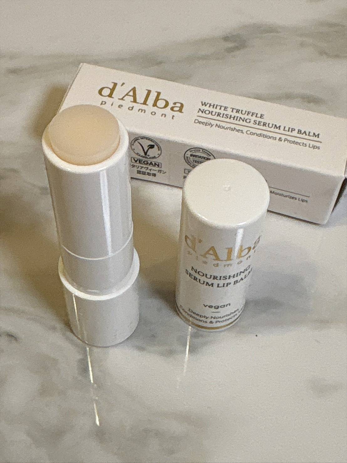 d'Alba(ダルバ) ホワイトトリュフナリシングセラムリップバーム
