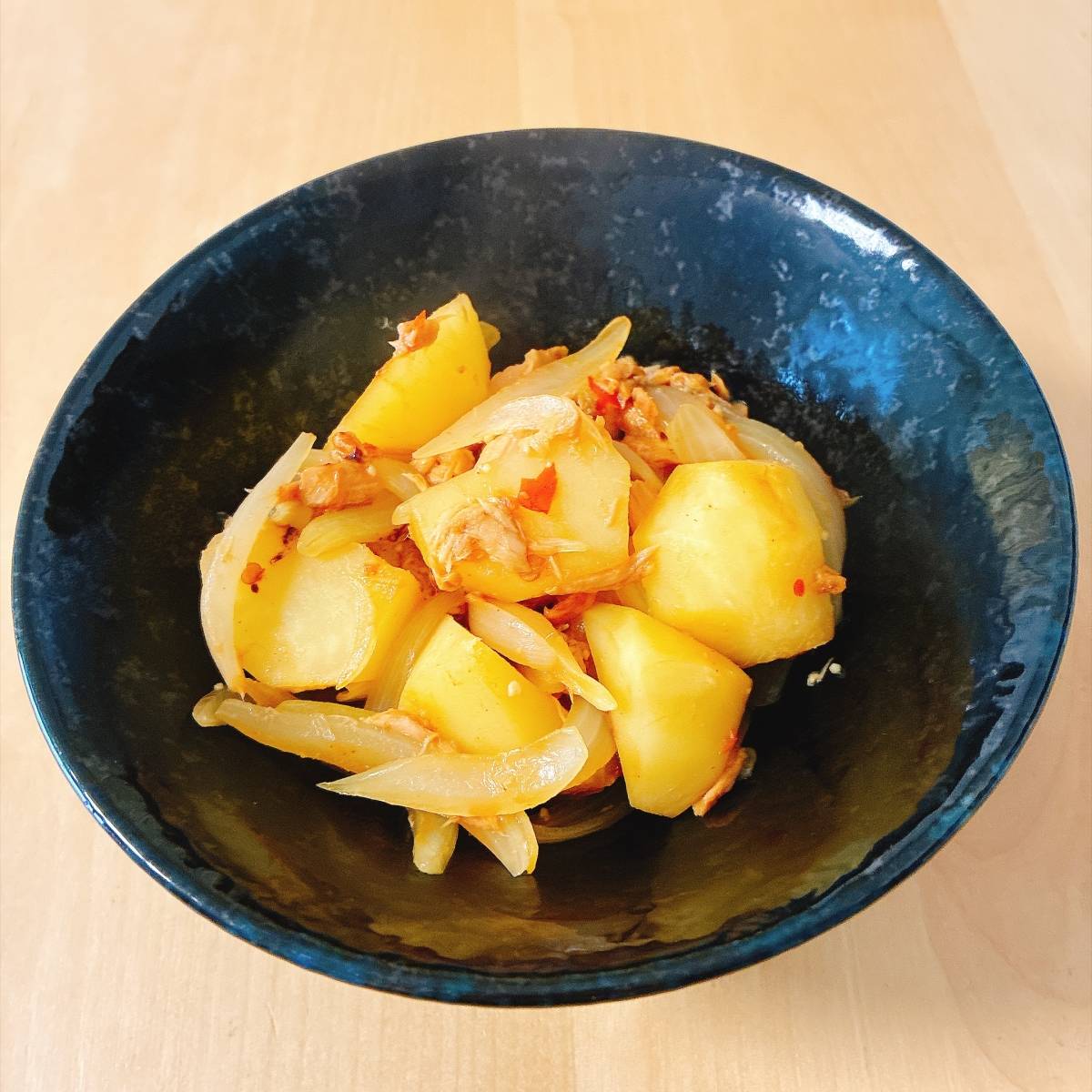 いなば公式の「ご飯が進む！ピリ辛ツナじゃが」のレシピ