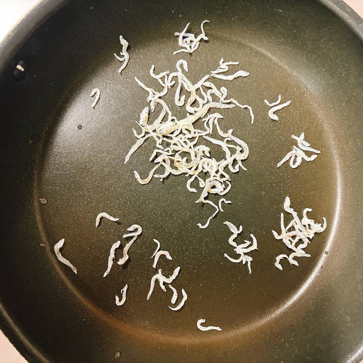 JAグループ公式の「きのこしらす豆腐炒め」のレシピ