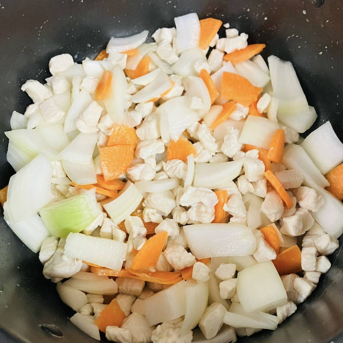 JAグループ公式の「沖縄県「野菜チキンあんかけ丼」JAおきなわ女性部」のレシピ