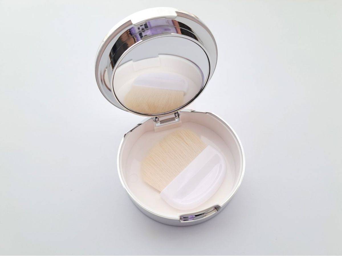 REVLON(レブロン) スキンライト プレスト パウダー R 001 ピンク オパール