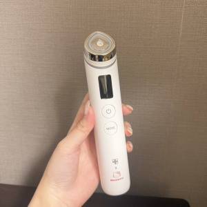 1台4役の本格美容。キティ限定デザインでモチベも上がる「medicube」の多機能美顔器