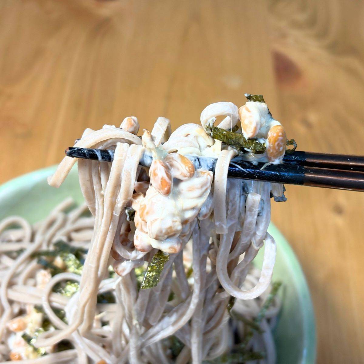 JAグループ公式の「えのきでコクUP、しかも超エコ！納豆蕎麦」のレシピ