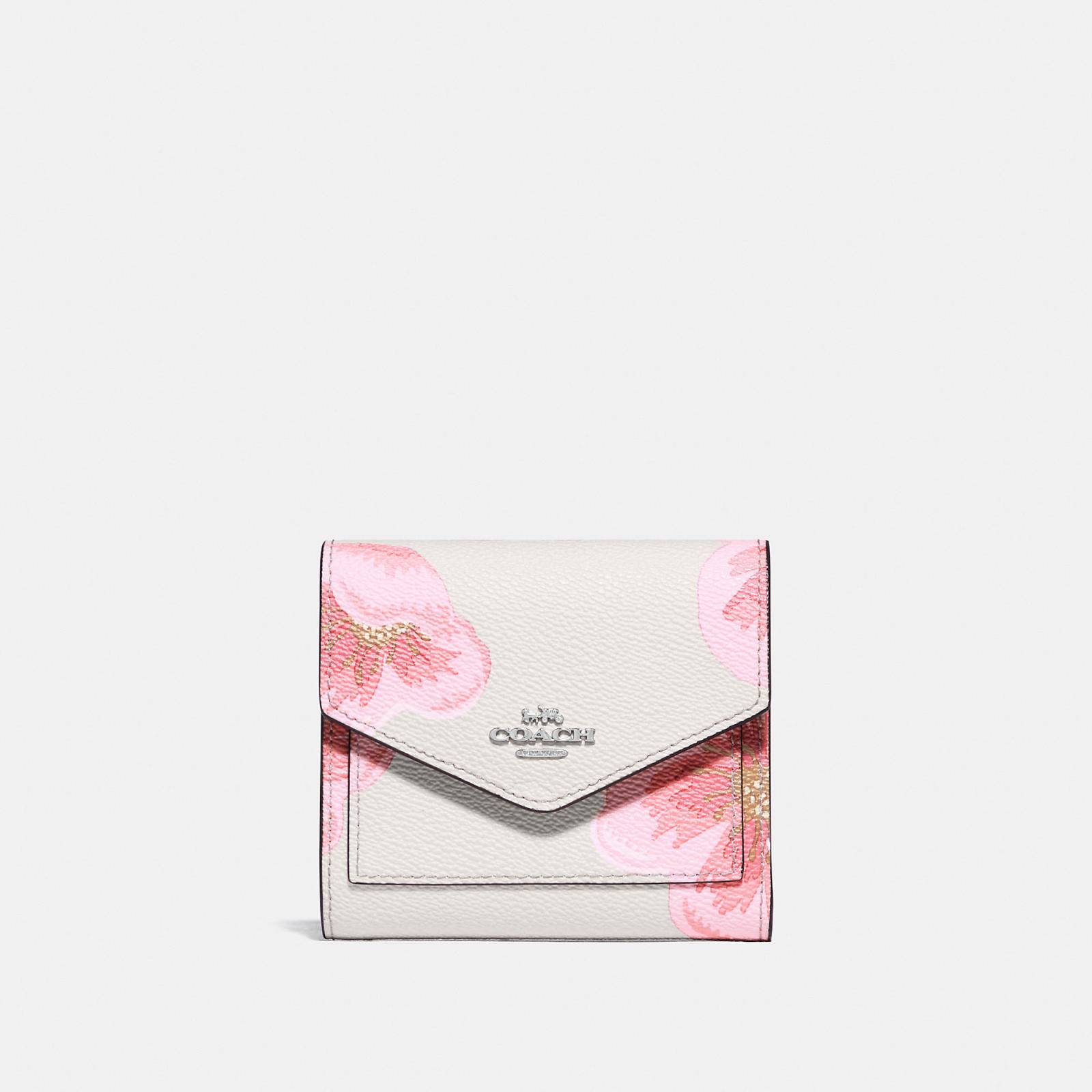 日本限定のCOACHの「サクラ」コレクション5選!おすすめはコレ♡ | 4MEEE