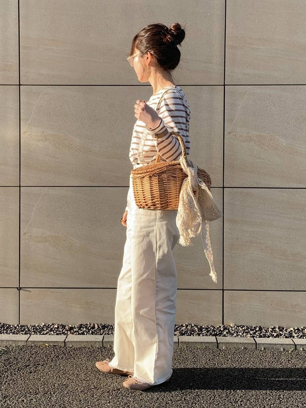 ベーシックアイテムで作る春のレディースコーデ5選 少ない服を着回し 4meee