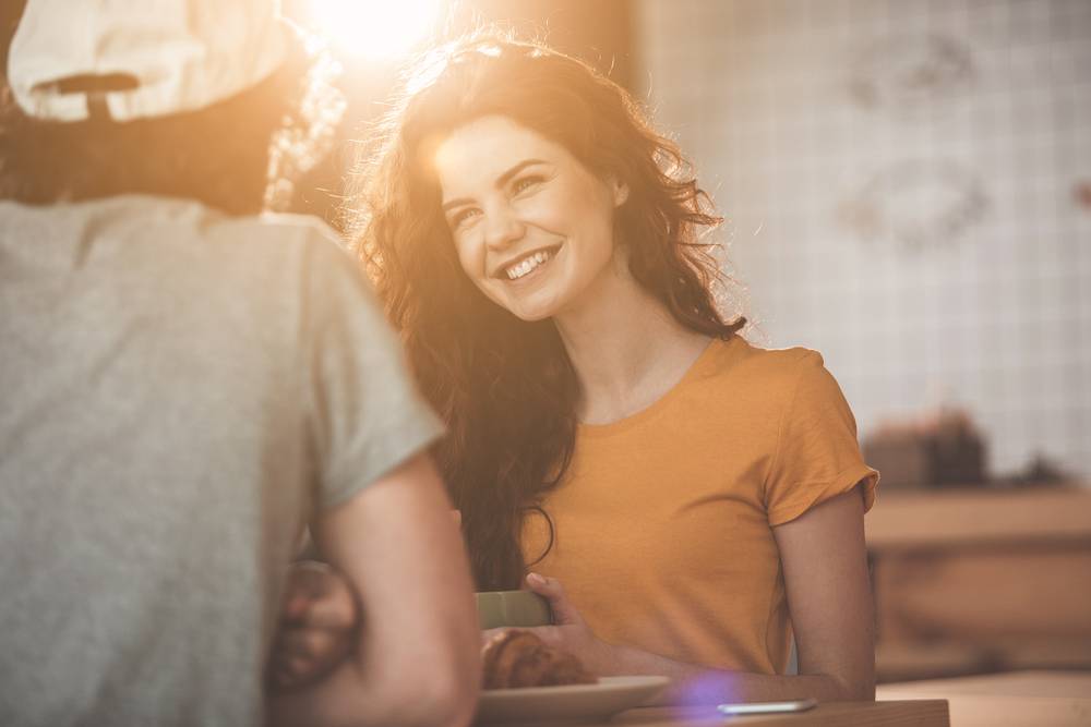 男が尽くしたいと思う可愛い女の条件5選 心理を理解して行動せよ 4meee