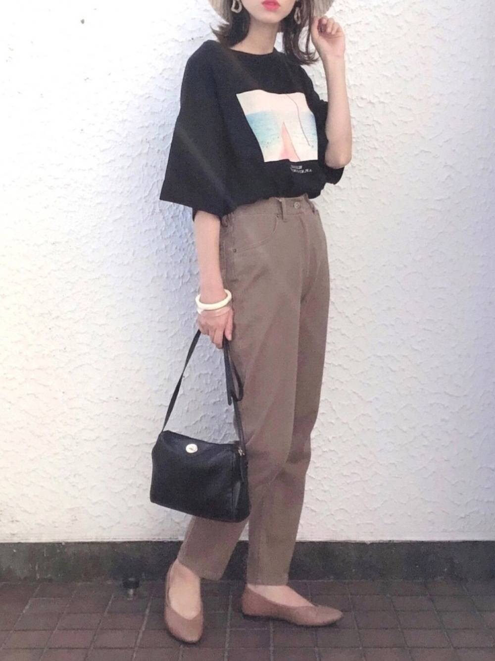 胸が大きい低身長さんにおすすめのパンツコーデ5選 涼しい初秋に 4meee 胸が大きい低身長さんにおすすめのパンツコーデ5選 涼しい初秋に 4meee