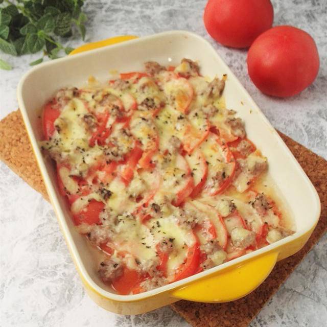 大分県産トマトとひき肉のこんがりチーズ焼き【おおいたクッキングアンバサダー】