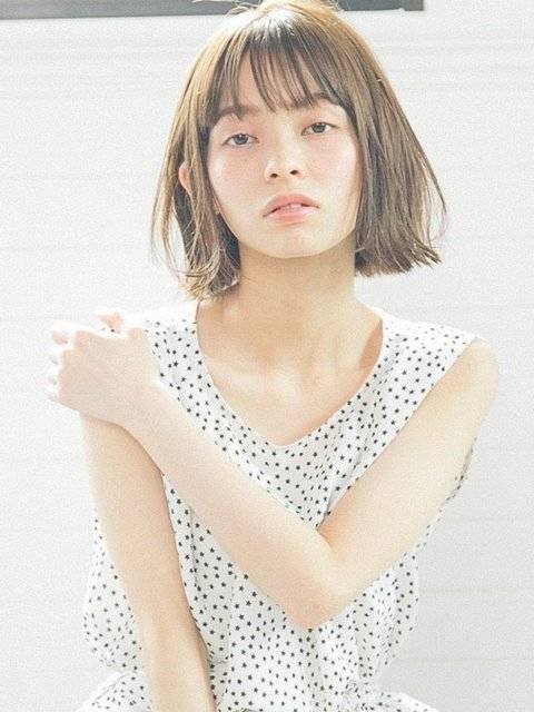 ショートヘア編 ベージュカラーが映える髪型5選 30代におすすめ 4meee