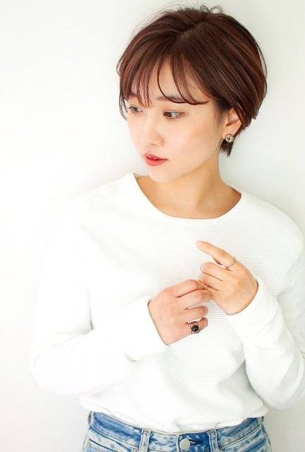 ショート編 ピンクベージュが映える髪型おすすめ5選 透明感を演出 4meee