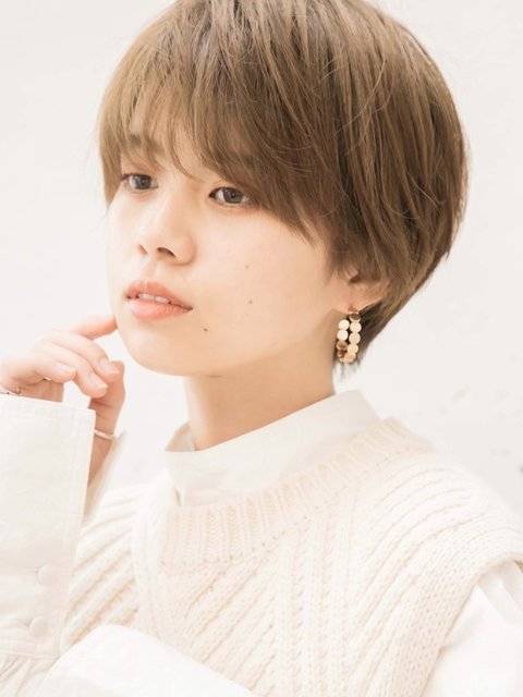 ベリーショート編 ぽっちゃりさんにおすすめの初冬らしい髪型5選 4meee