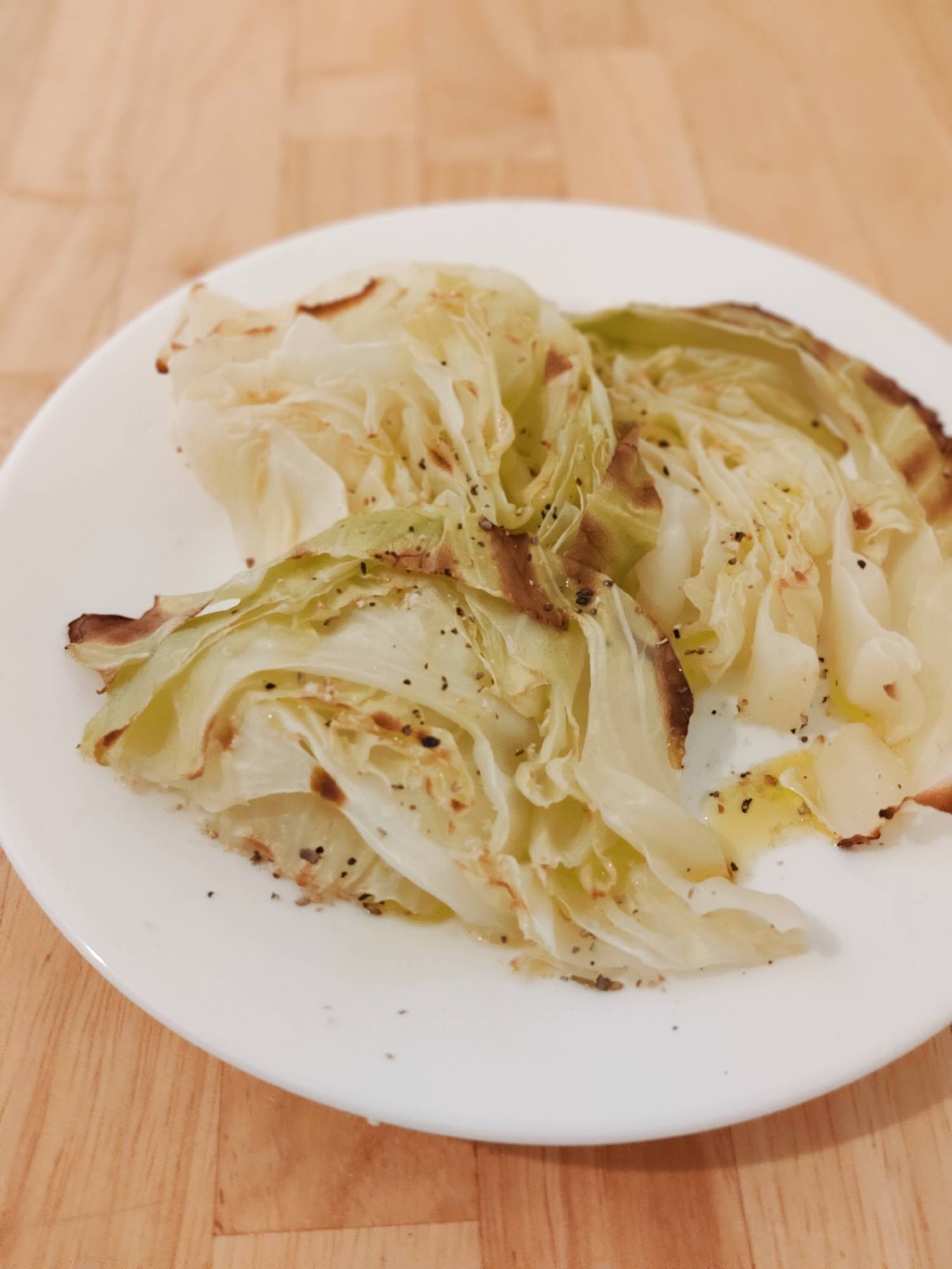 インパクト大な まるごとキャベツ レシピおすすめ5選 簡単 激ウマ 4meee