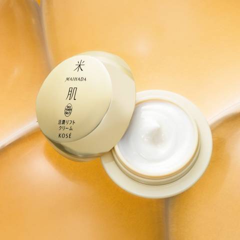 リフトアップ効果が期待できるクリーム12選 たるみケアを始めよう 4meee