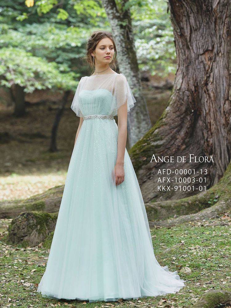 ぽっちゃりさんにおすすめの袖ありウェディングドレス5選 30代に 4meee