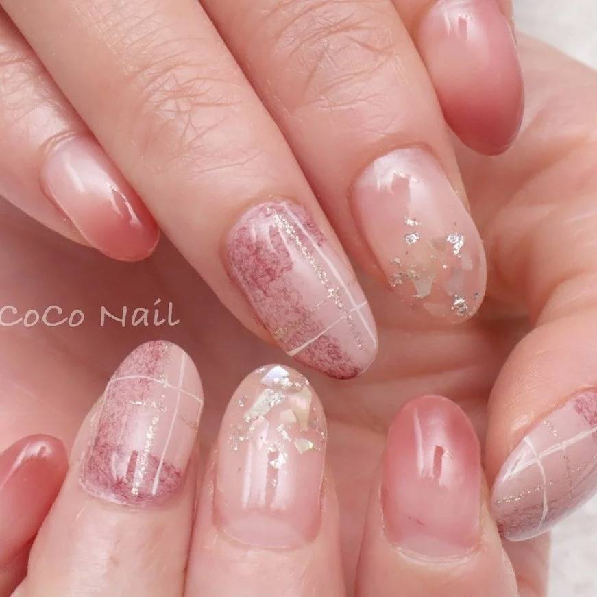 冬編 透け感 ピンクのネイルデザインおすすめ6選 大人女子に 4meee