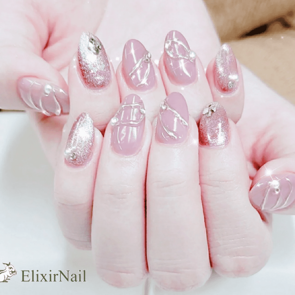 春編 スモーキーピンクのネイルデザインおすすめ5選 30代に 4meee