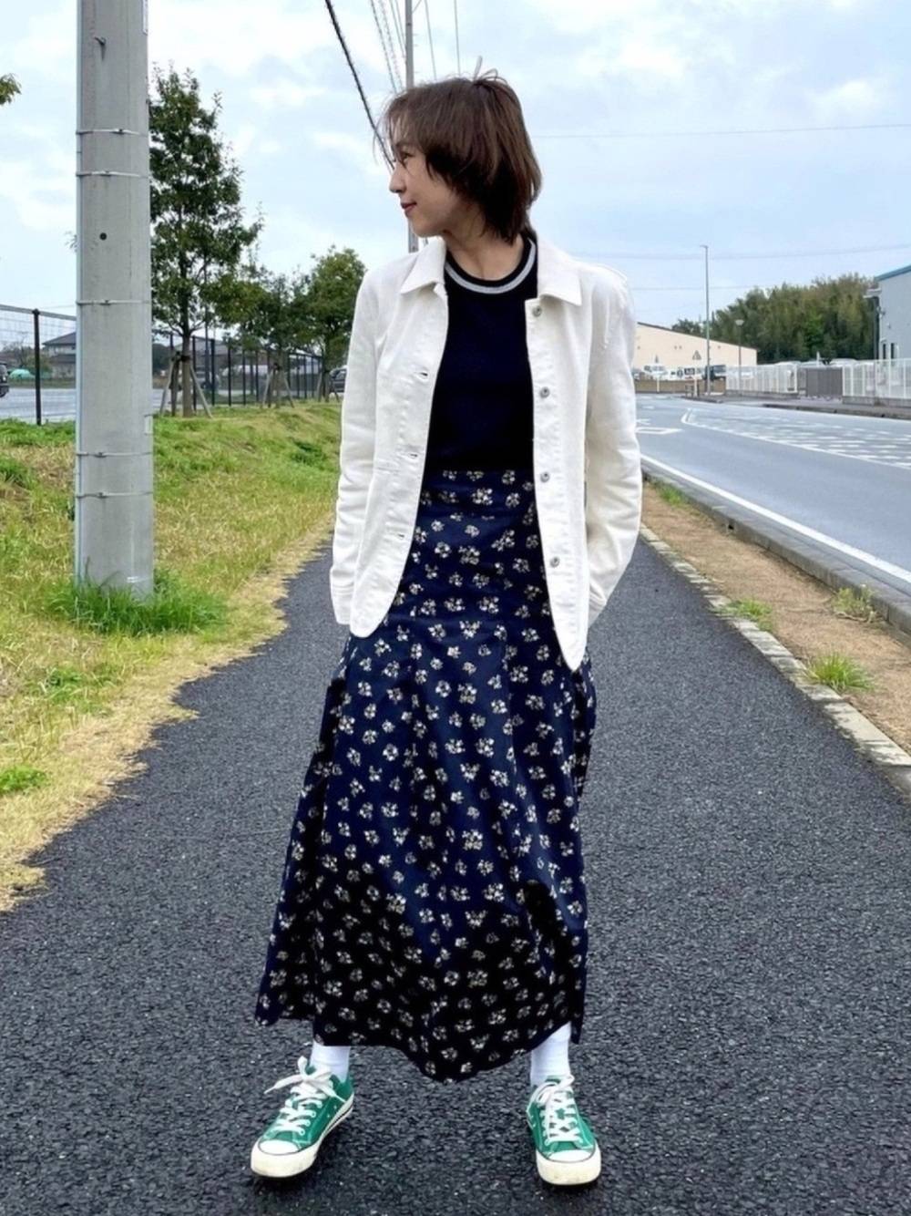 Uniqloデニムジャケットで作る春コーデおすすめ5選 30代に 4meee