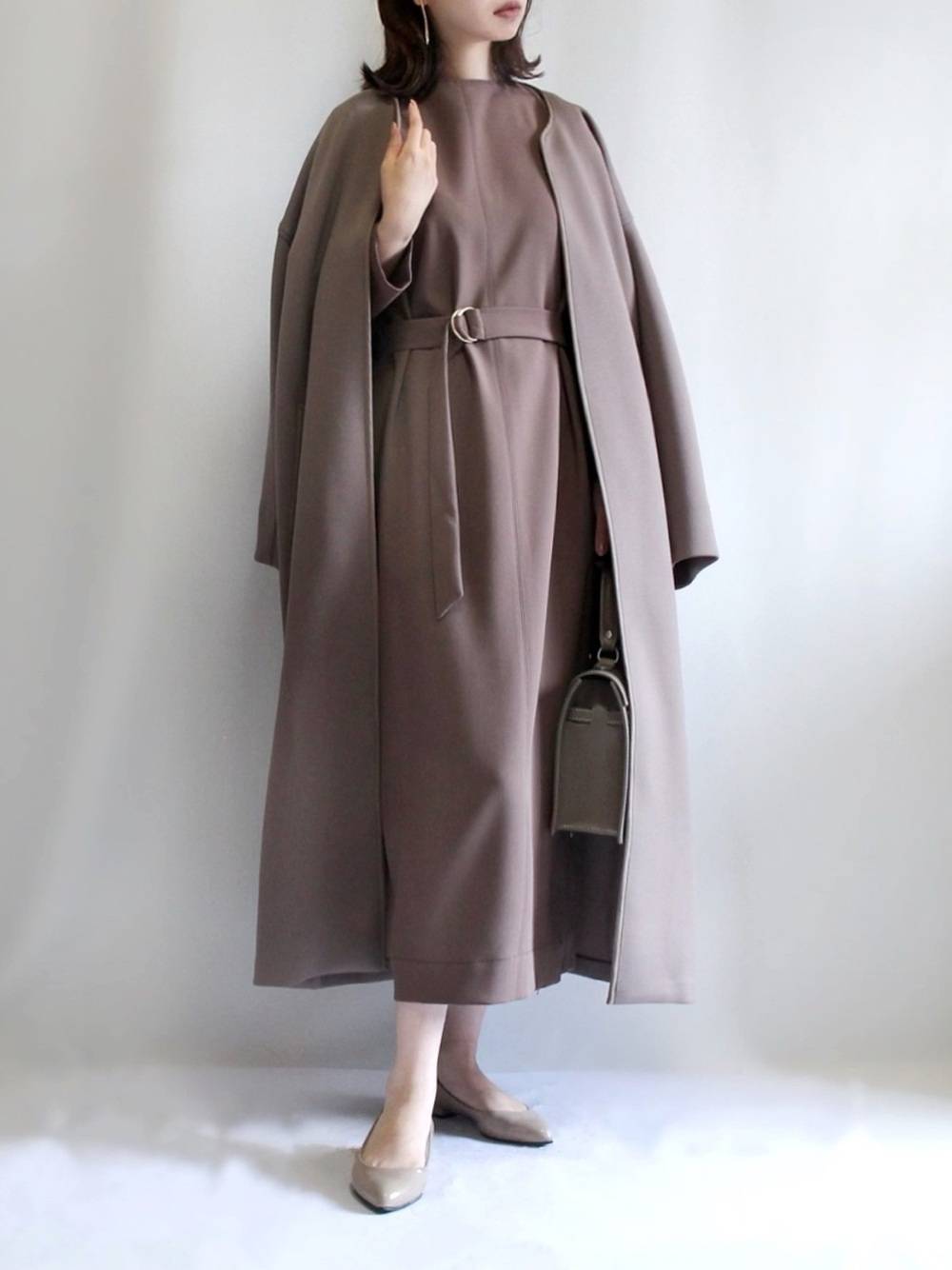 モテる女に学ぶブラウンワンピースを使った春コーデ5選 30代に 4meee