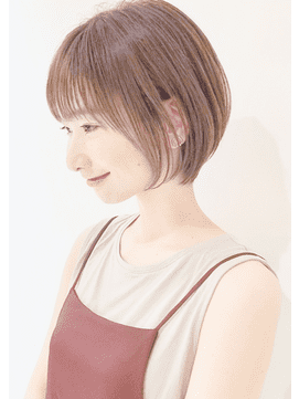 梅雨時期に最適なショートヘアおすすめ5選 湿気で崩れない髪型とは 4meee