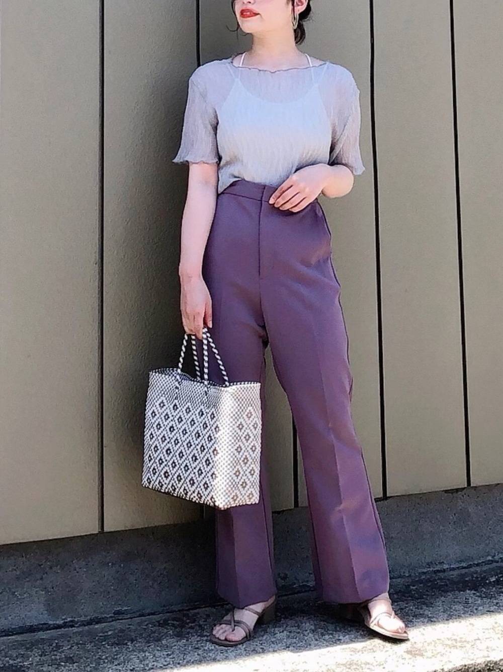 Guパンツが鬼のように使える 30代向け細く見える初夏コーデ Womens