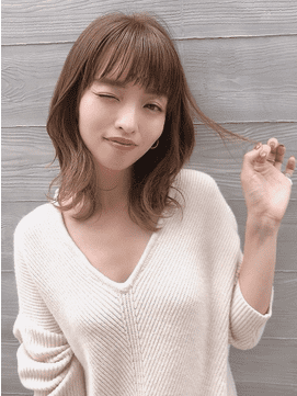 ミディアム ロング 伸ばしかけにおすすめの髪型5選 30代に 4meee