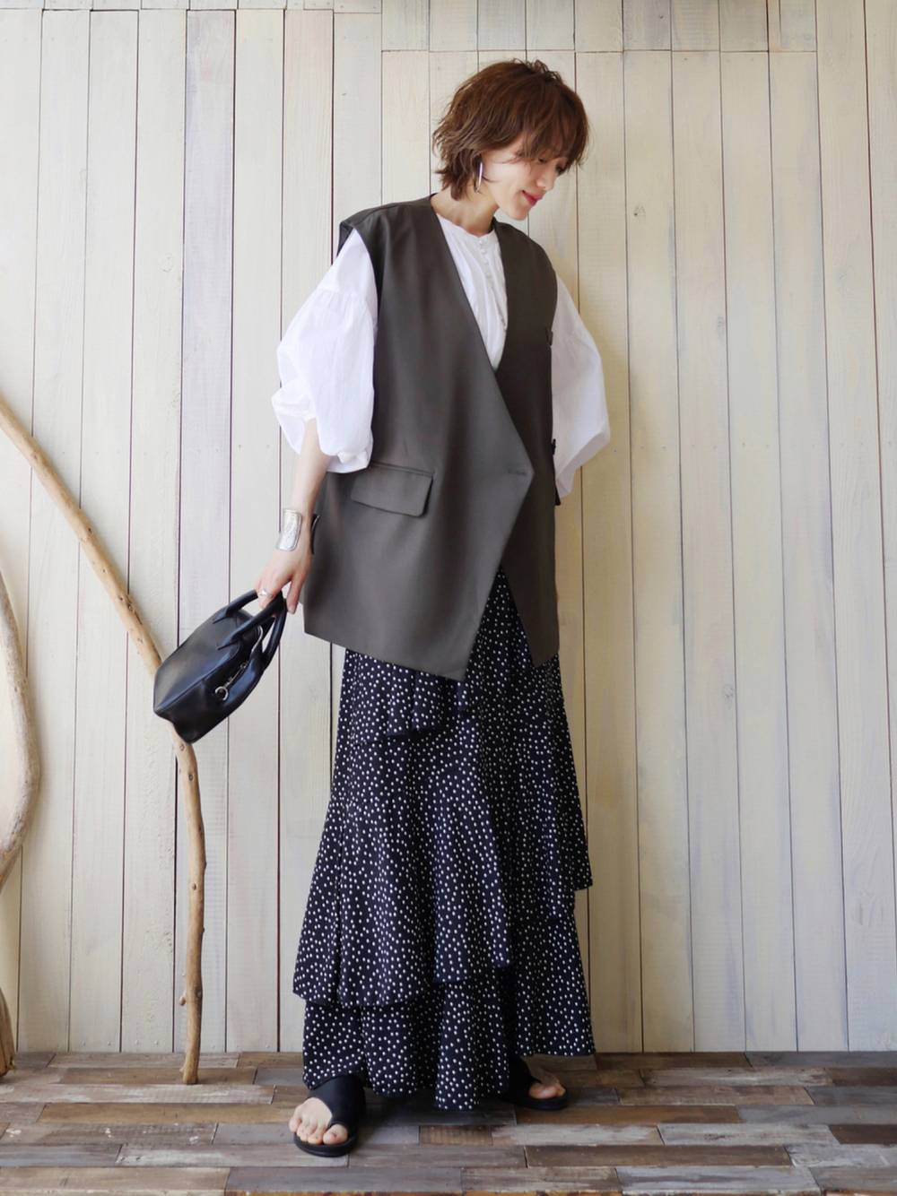 夏編 ショートヘアさん向けスカートコーデおすすめ5選 30代に 4meee