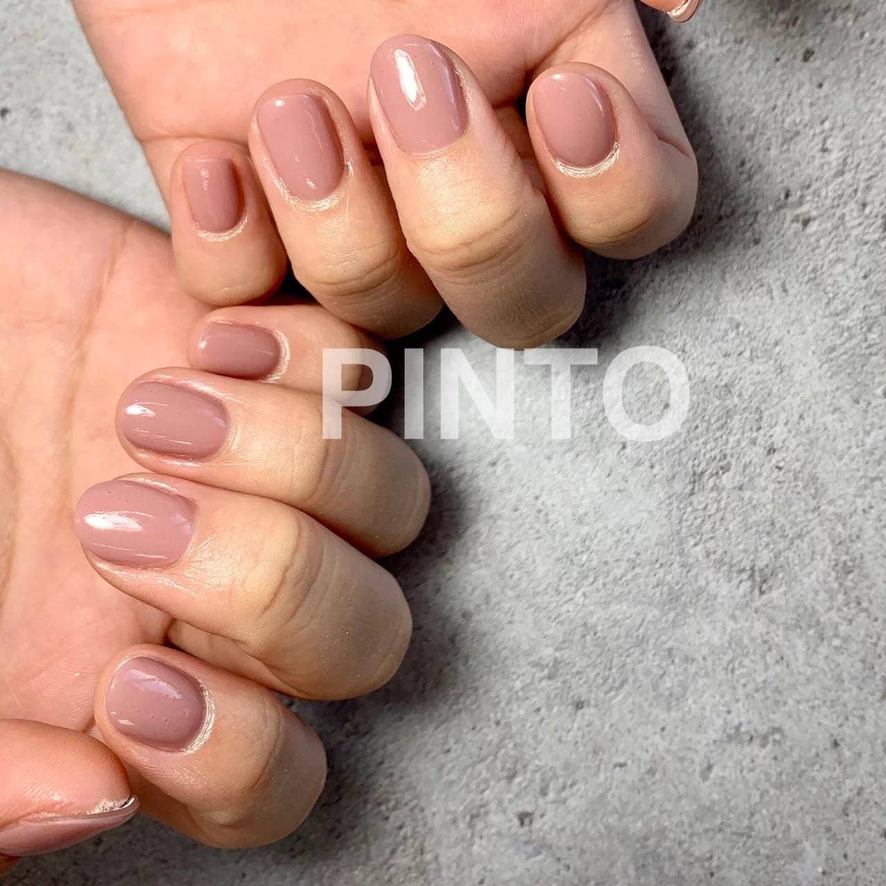 2月編 スモーキーピンクのネイルデザインおすすめ5選 30代に 4meee